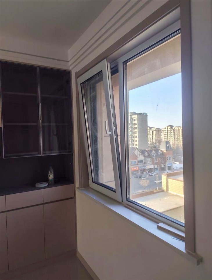 Premium Custom UPVC Tilt And Turn Windows factory